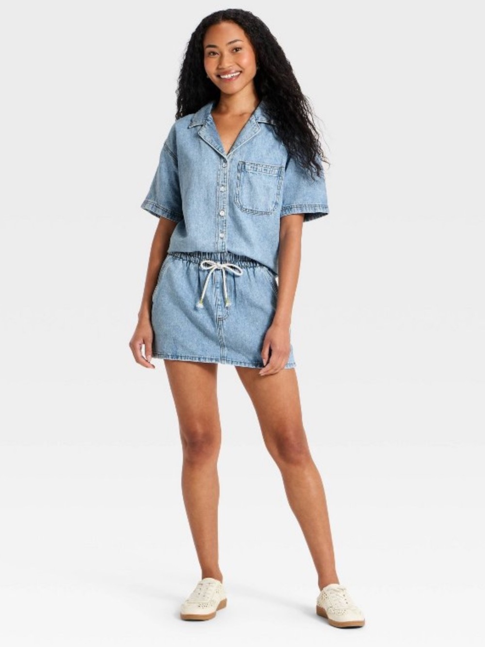 ✨Universal Thread✨ Light Wash Denim Beach 🏝️ Skirt